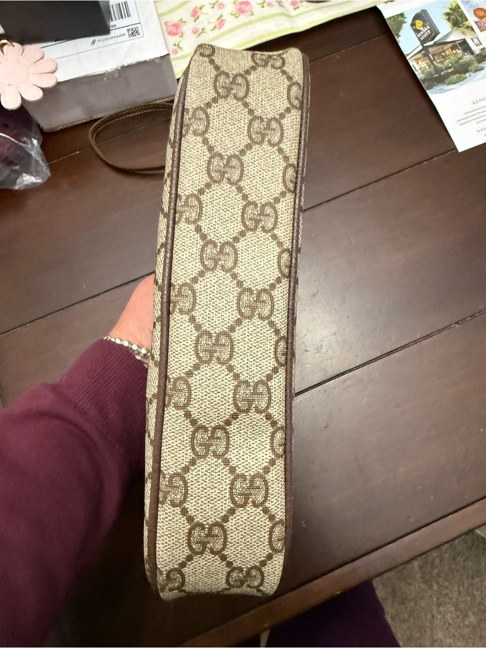 Gucci authentic crossbody - Picture 9 of 12